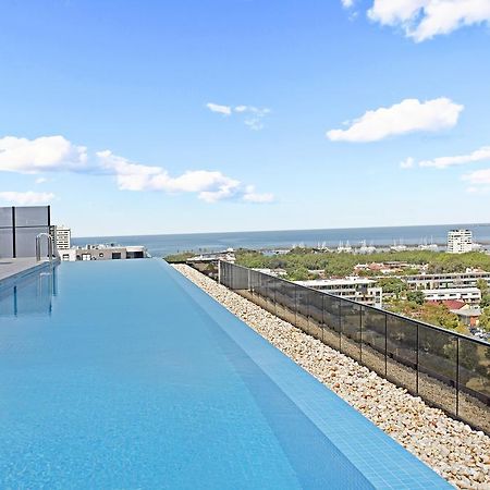 ☆ Heart Of St Kilda ☆ Infinity Pool+Parking+Wifi Apartment เมลเบิร์น ภายนอก รูปภาพ