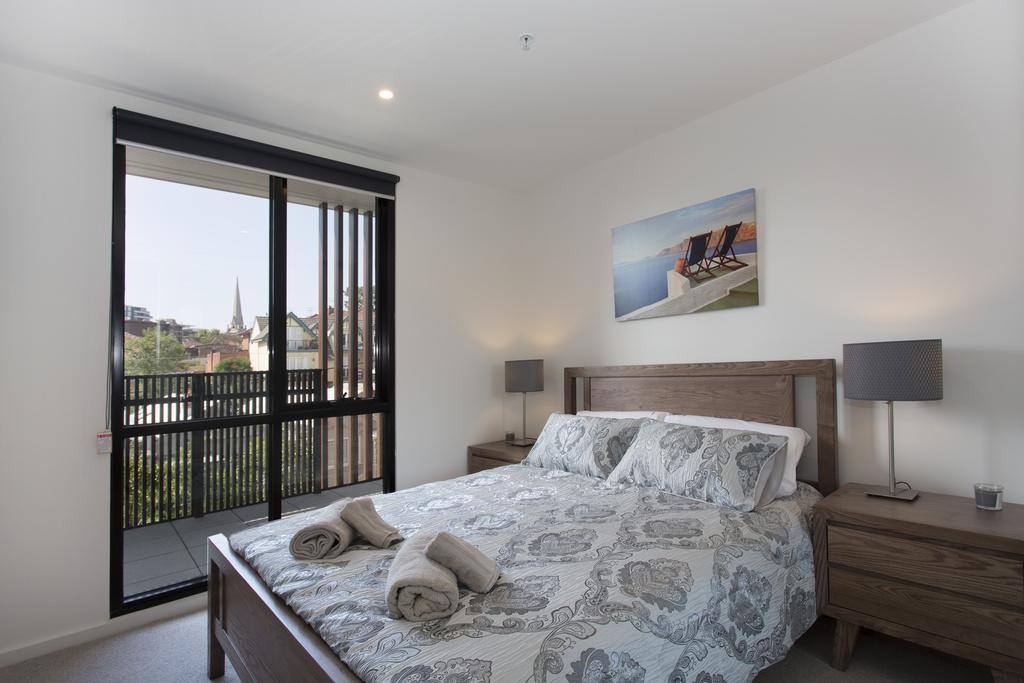 ☆ Heart Of St Kilda ☆ Infinity Pool+Parking+Wifi Apartment เมลเบิร์น ภายนอก รูปภาพ